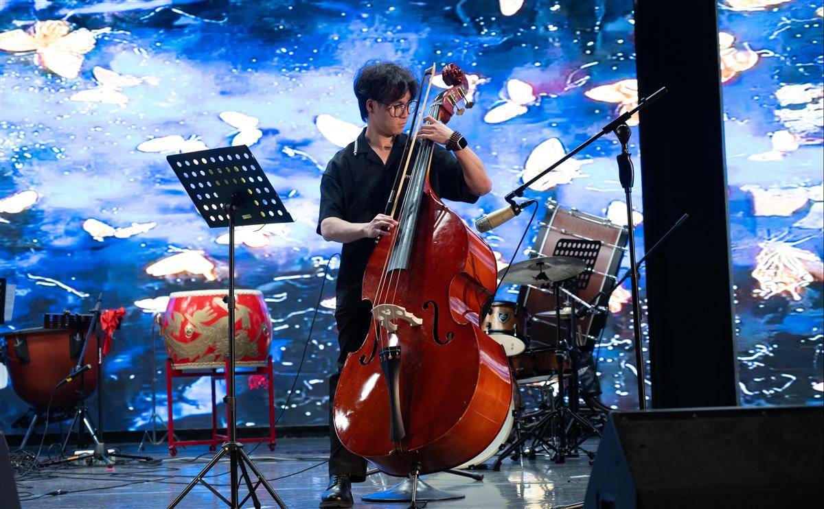 演出现场。通讯员 王悦潭 摄